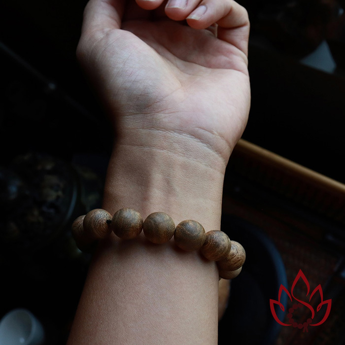 Vòng Trầm Hương Hạt Tròn | 14 Ly | Trầm Tốc Kiến Tự Nhiên Lâu Năm